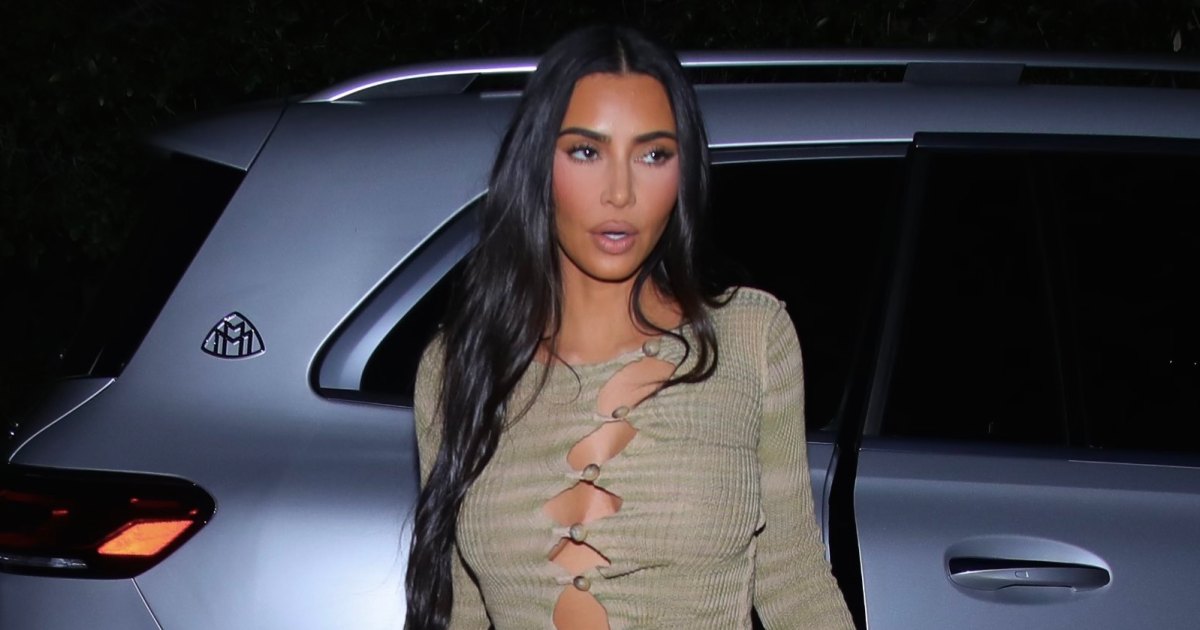Kim Kardashian Not Wearing a Bra: Braless Photos of the 'KUWTK' Star