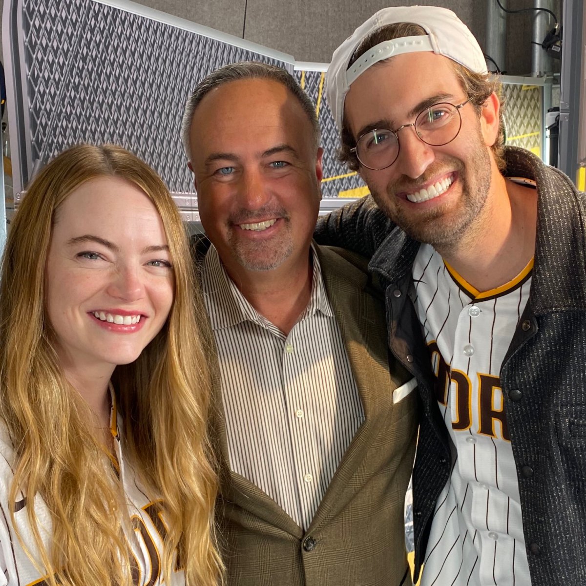 Emma Stone & Dave McCary Enjoy Basketball Game Date: See Photos