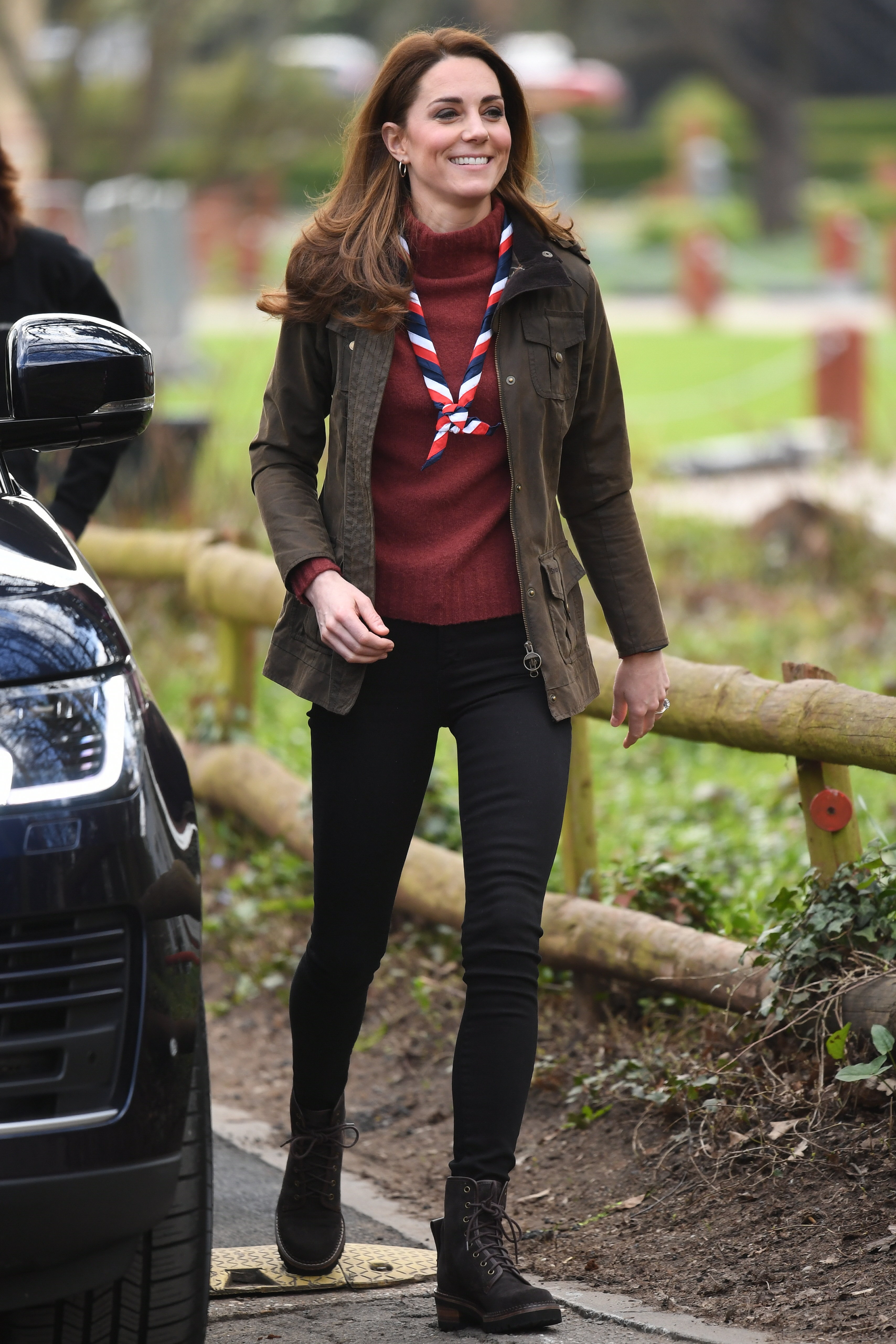 Duchess Kate Middleton In Skinny Jeans Photos Of The Look 