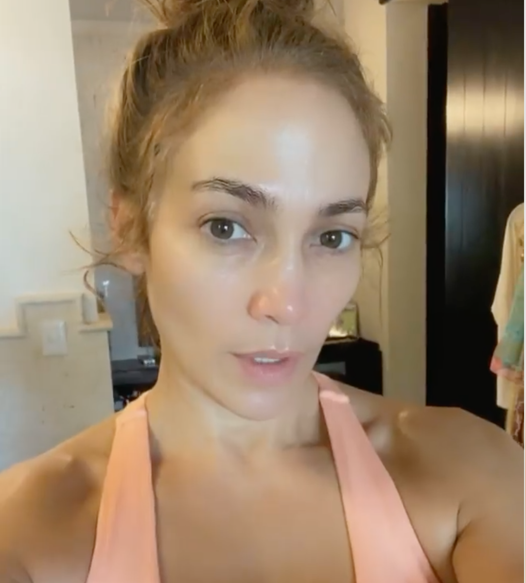 Jennifer Lopez Without Makeup: All the Times the Singer Has Gone