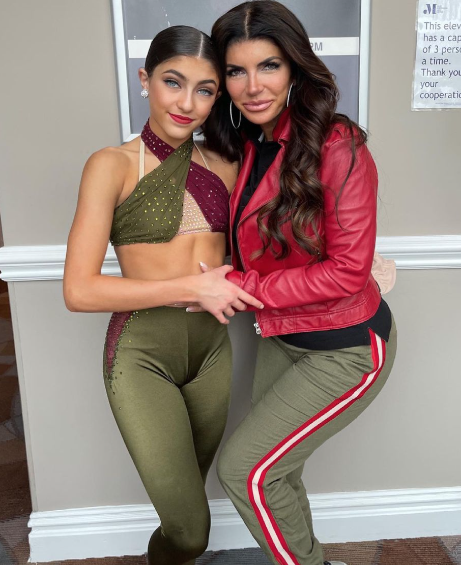 PHOTOS: Teresa Giudice's Daughters Bond With Luis' Son For His