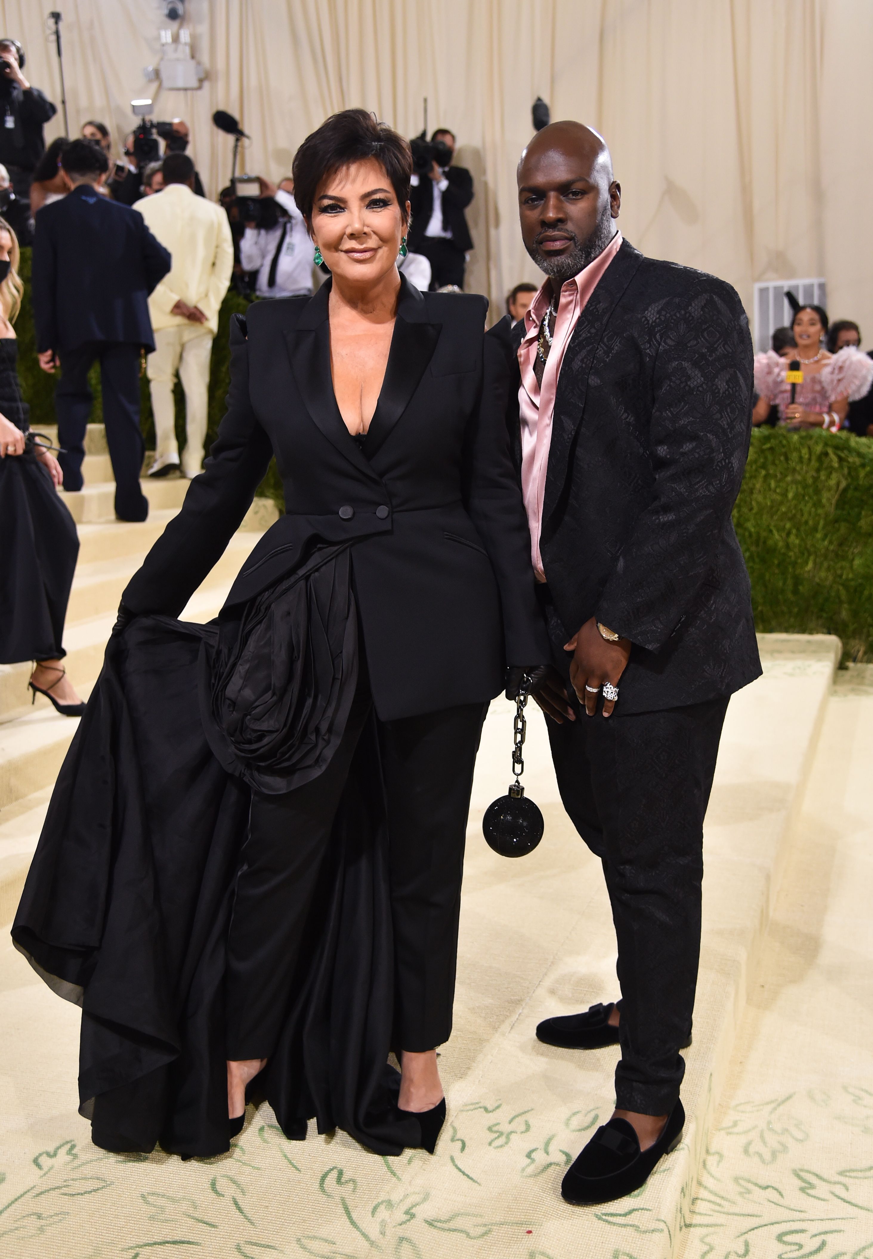 kris jenner black suit