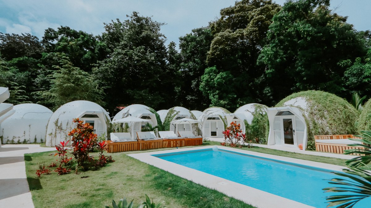 1200px x 675px - Costa Rica's Igloo Beach Lodge Is a Unique Vacation Spot