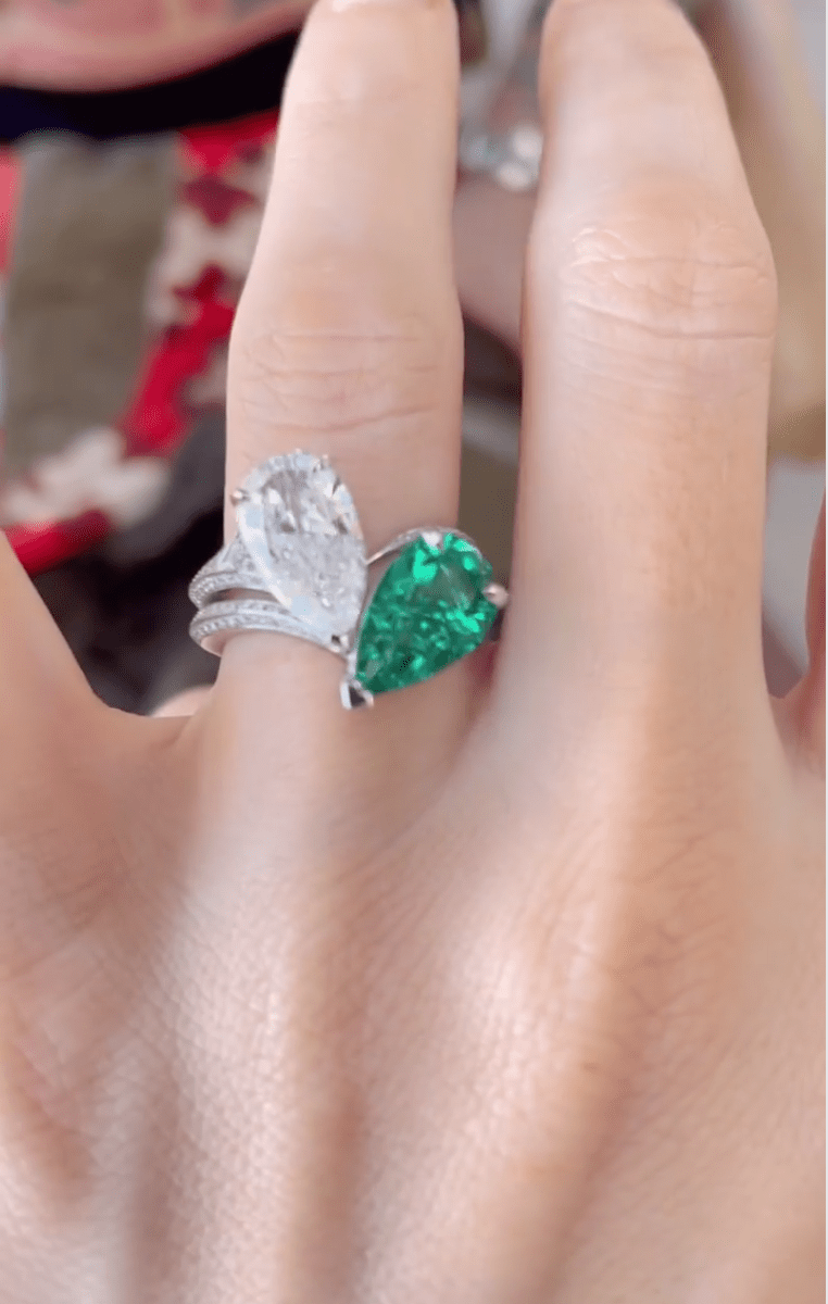 Are pink engagement rings childish? : r/EngagementRings