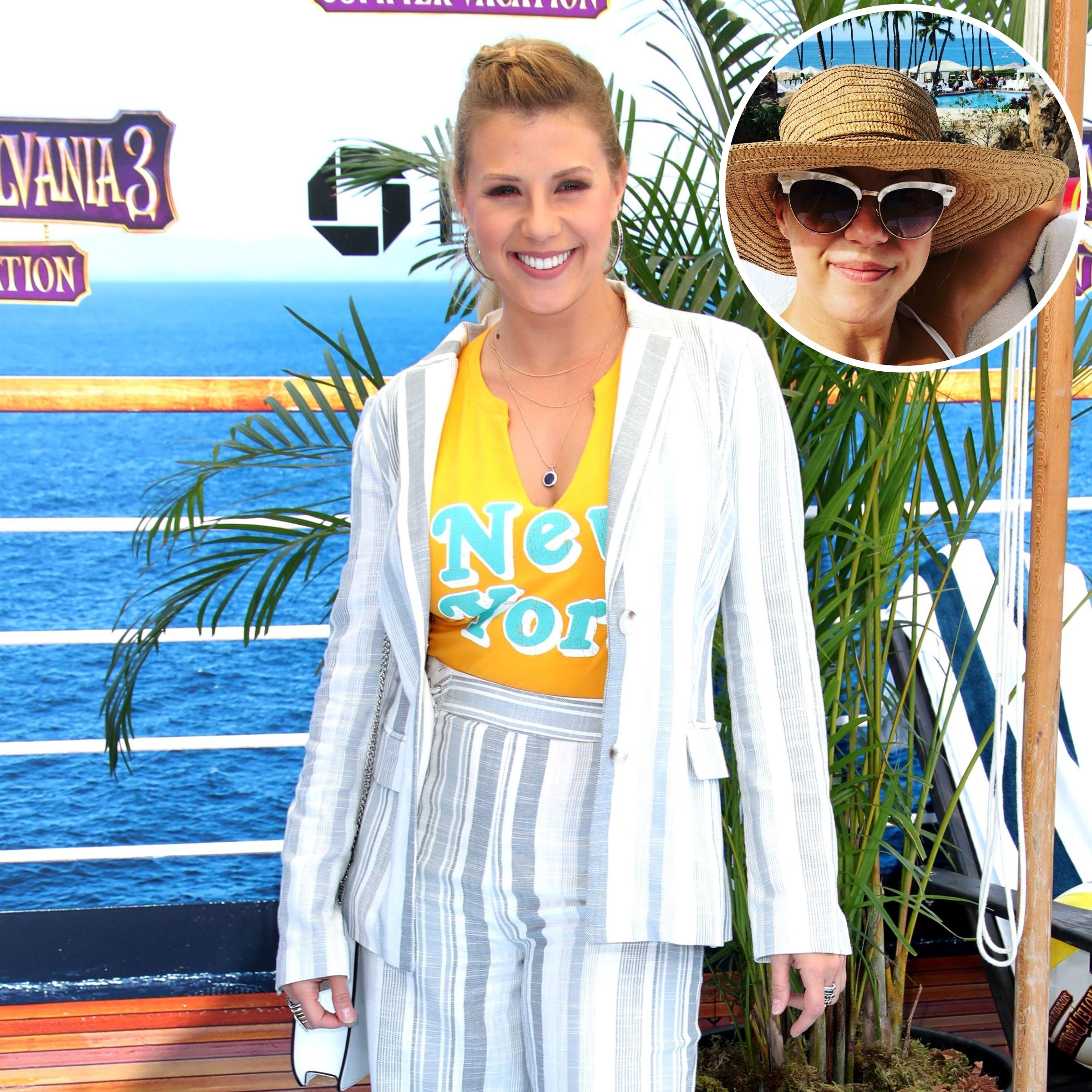 Fuller House s Jodie Sweetin s Bikini Photos Swimsuit Moments