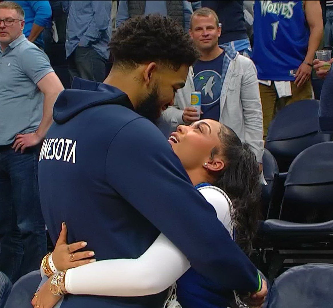 Karl-Anthony Towns gives Jordyn Woods a Porsche on Christmas