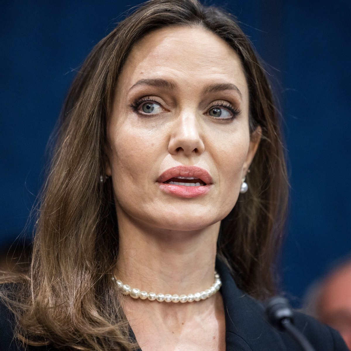 1200px x 1200px - Did Angelina Jolie Get Plastic Surgery? Transformation Photos, Quotes