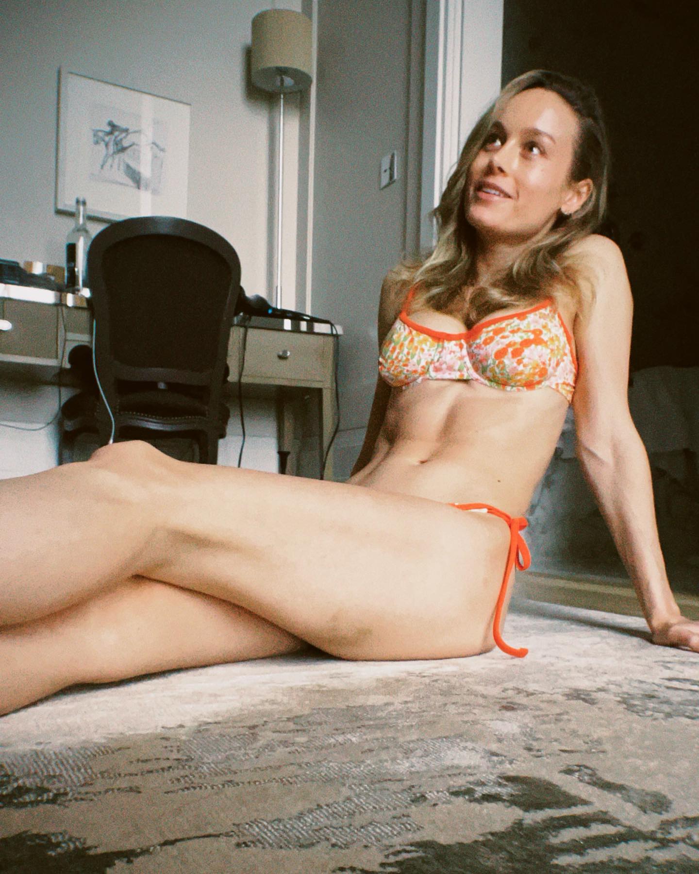 800px x 1000px - Brie Larson Bikini Pictures: Sexiest Swimsuit Photos