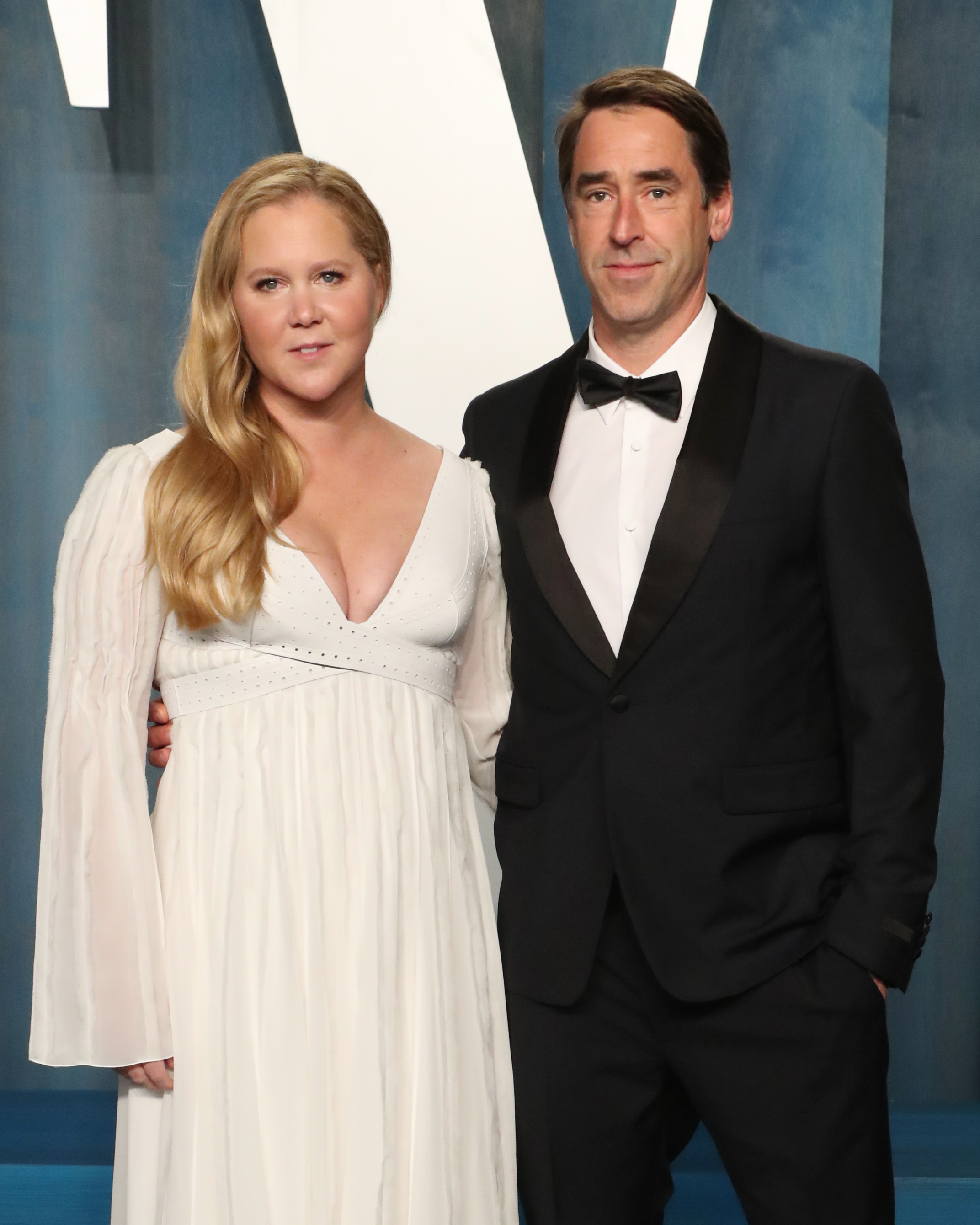 Amy Schumer Explains Unfair Reason She Fired Penn Badgleys Wife Life And Style 