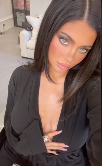 Kylie Jenner's Wardrobe Malfunction While Braless in TikTok Video