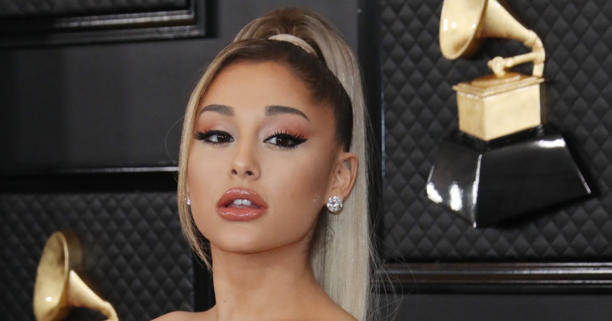 Ariana Grande Real Porn - Ariana Grande Makeup-Free, Shows Real Hair in Video