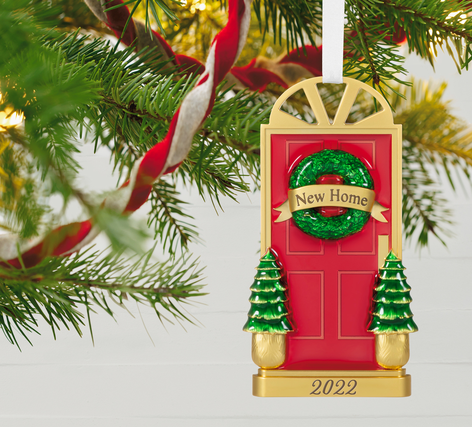 5 Hallmark Keepsake Ornaments to Celebrate Life's Special Occasions