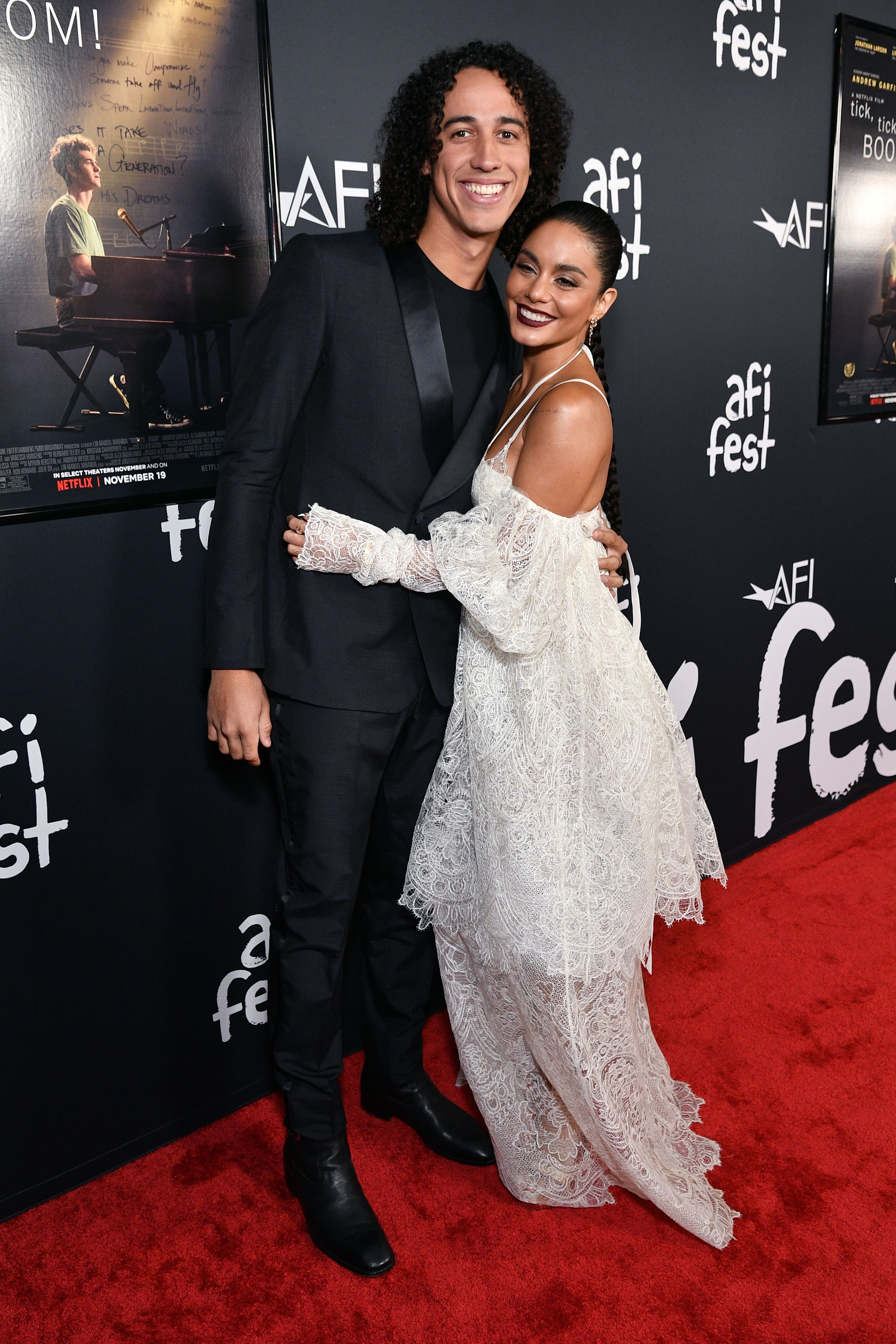 Vanessa Hudgens is engaged: This is how she met her fiancé Cole Tucker