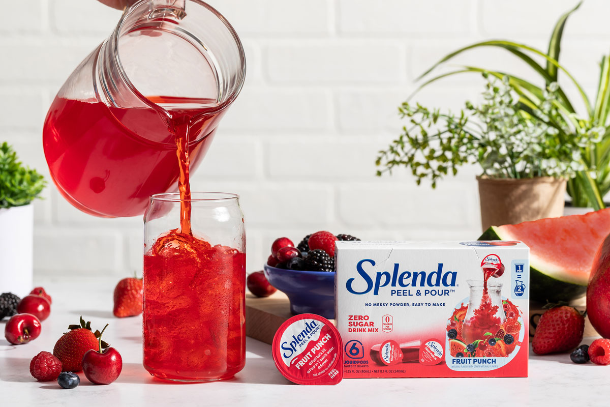 https://www.lifeandstylemag.com/wp-content/uploads/2023/06/Splenda-Peel-and-Pour-header.jpg?quality=86&strip=all