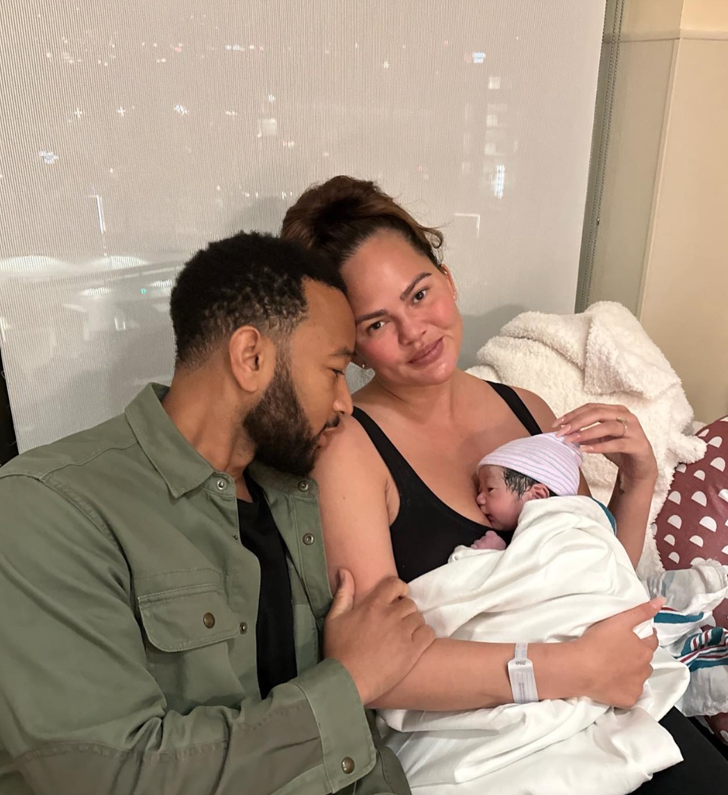 Chrissy Teigen John Legend Baby No. 4