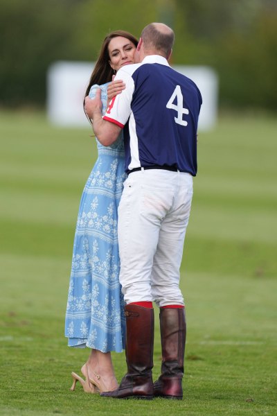 Kate Middleton and Prince William Kiss in Rare PDA Photo 