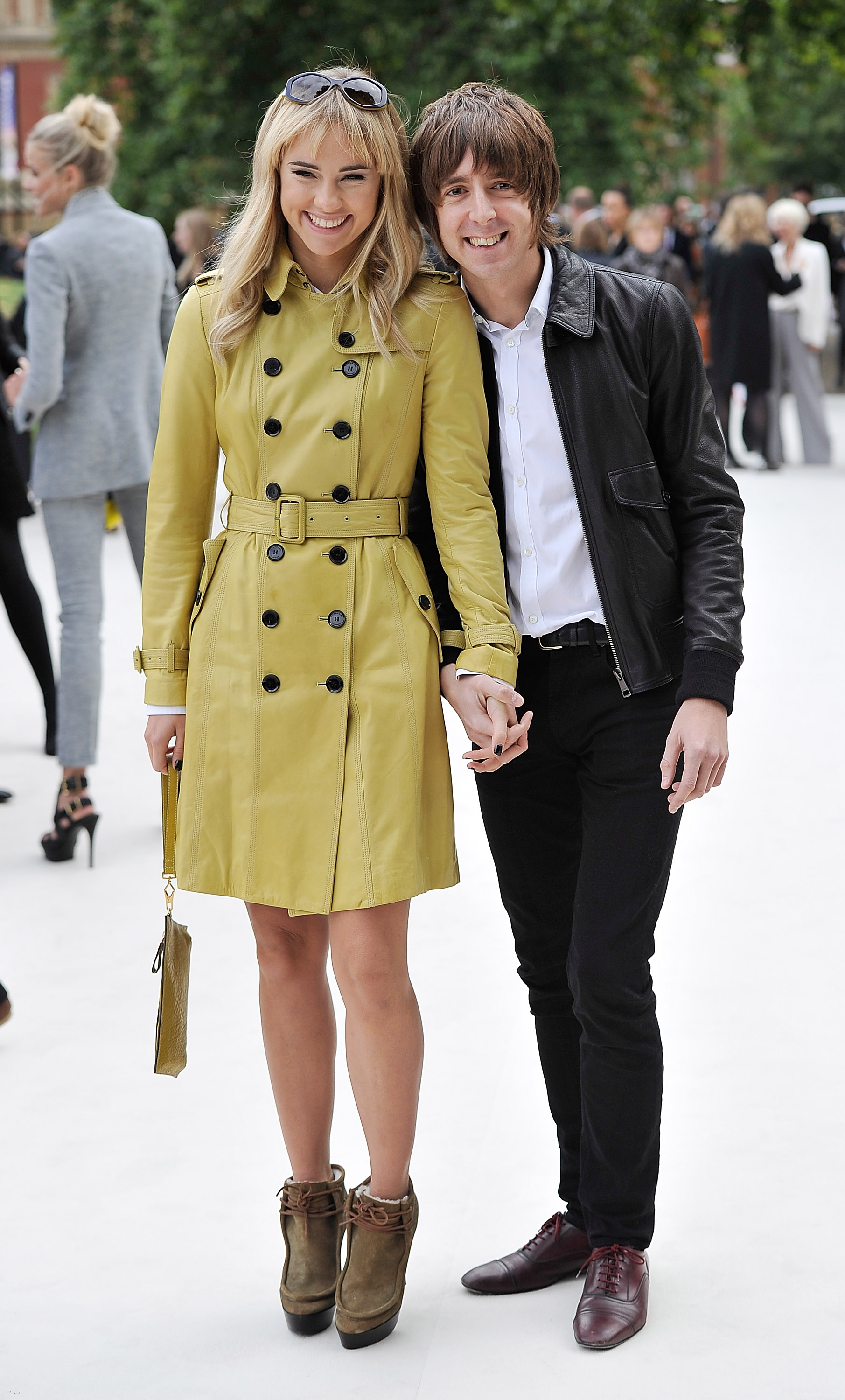 Suki Waterhouse Dating History Includes Famous Boyfriends, Exes | Life ...