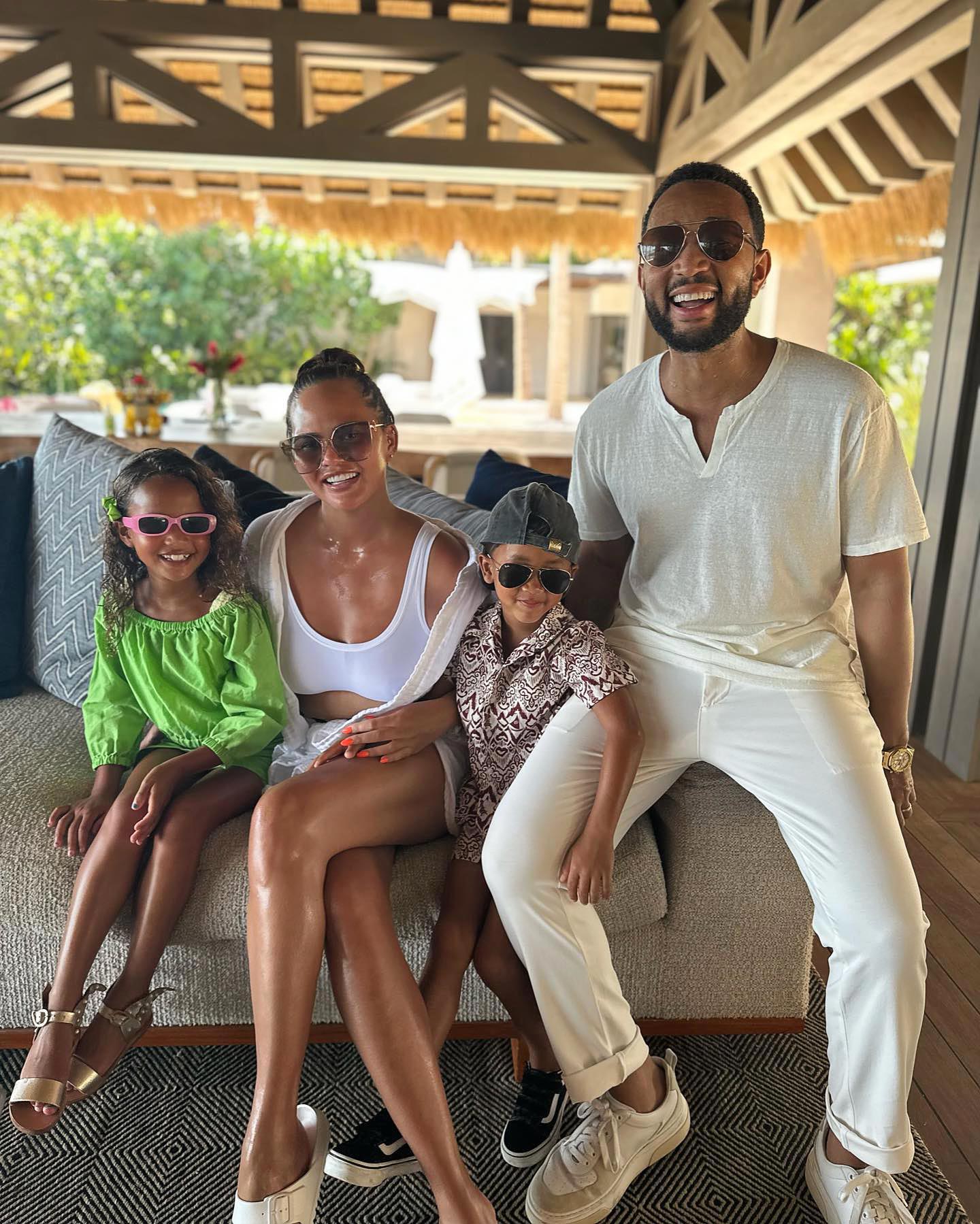 Hands Full! The Cutest Photos of Chrissy Teigen and John Legend s 4 Kids Luna, Miles, Esti and Wren 038