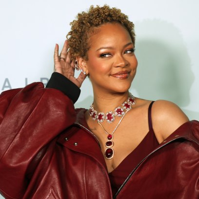 Rihanna Loves Her Post-Baby Curves, Ignoring Mean Fans