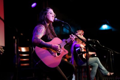 Jelly Roll Gives Garth Brooks’ Daughter Allie Colleen 'Break’